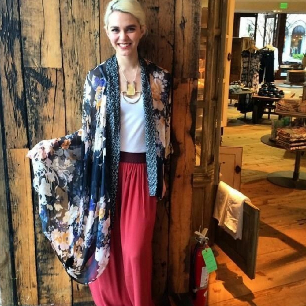 NWOT, Flowy Silk kimono by Eloise, one size